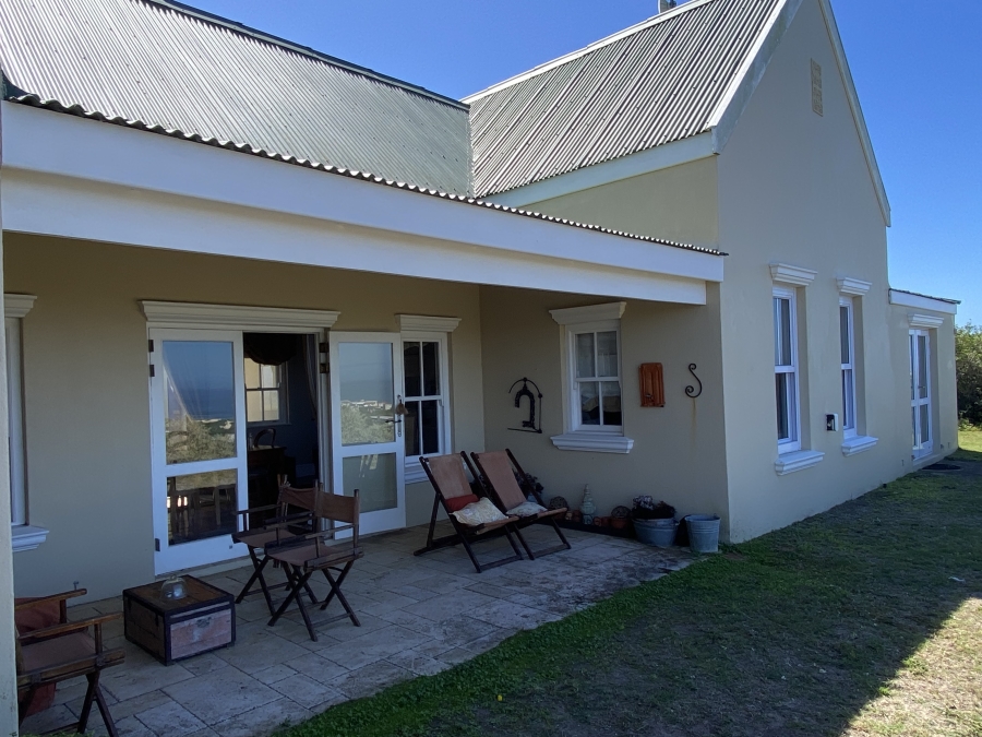 3 Bedroom Property for Sale in Cape St Francis Eastern Cape